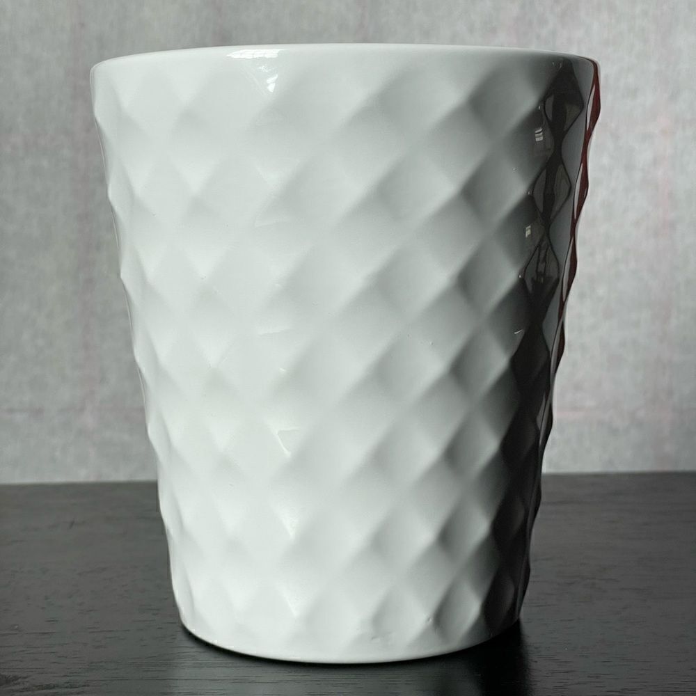 Small White Planter with Embossed Geometric Diamond Designs (Like New)